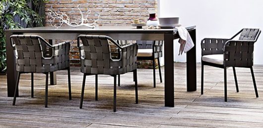 Dolmen Extension Table Outdoor