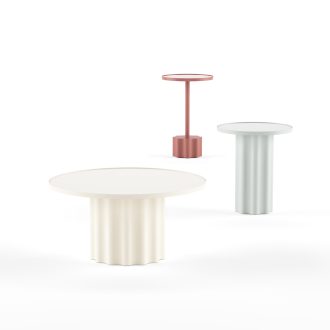 mare coffee and side tables