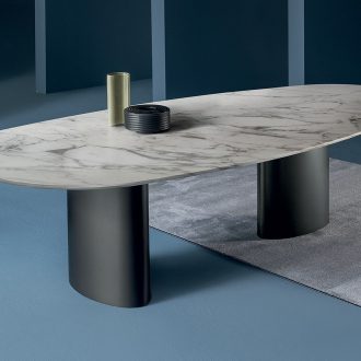 Tangeri Shaped Table
