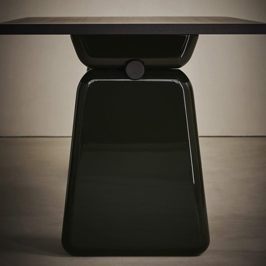 Lito Dining Table