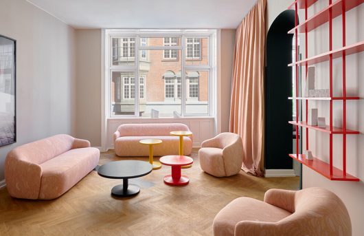 Pin Coffee & Side Tables