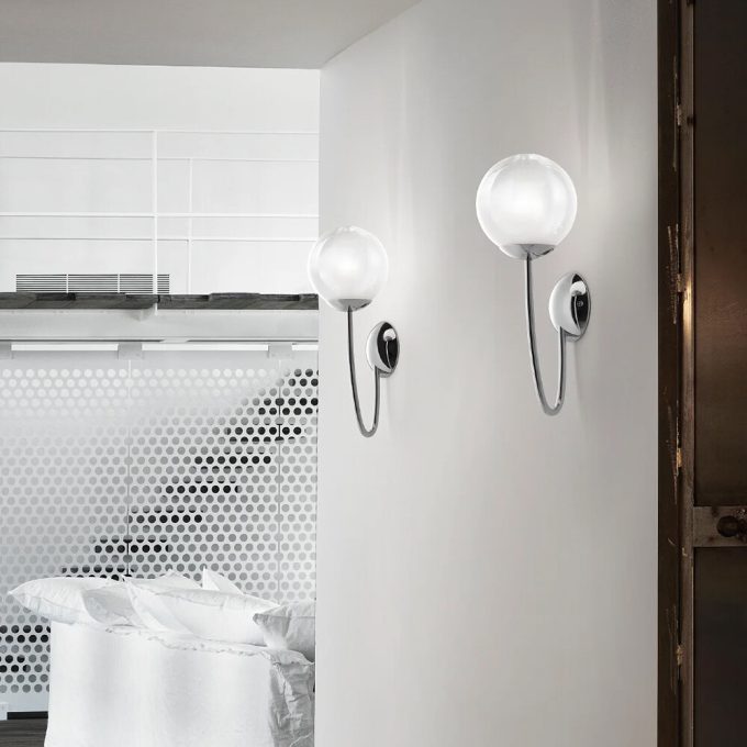 Puppet Single Wall Light