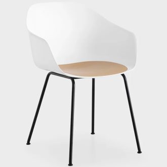 Seela Chair With Arms