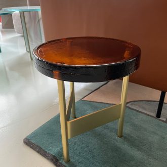 Alwa 2 side table