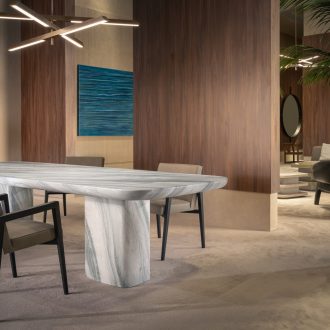 Monumentale Dining Table