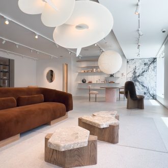 passeio coffee and side tables