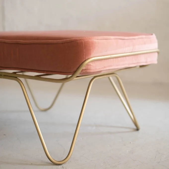 Croisette Ottoman.jpg Croisette Ottoman